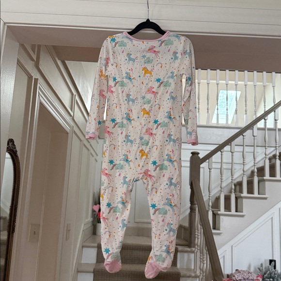 Magnetic Me Unicorn Footie - Picture 4 of 7